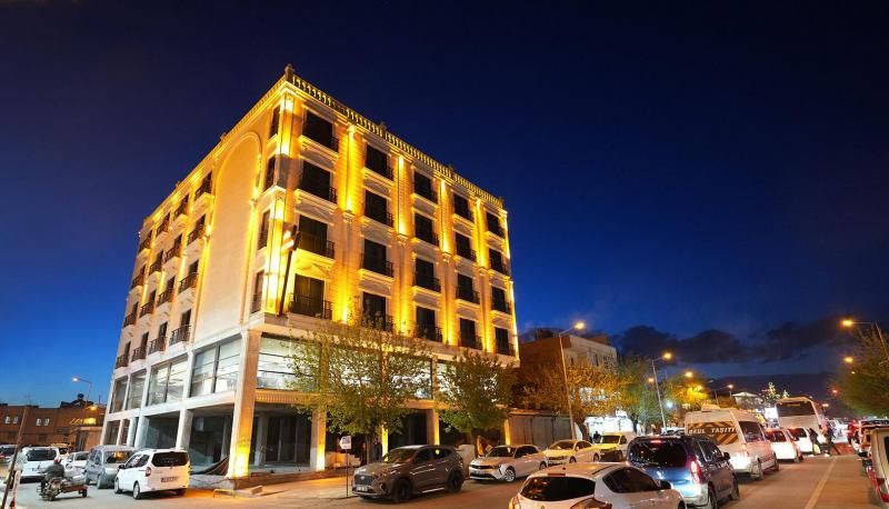 Assyria Hotel - 1