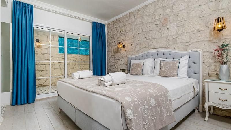 Avlu Alaçatı Butik Otel - 3