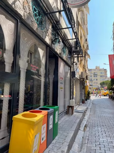 Begonvil Pansiyon Karşıyaka