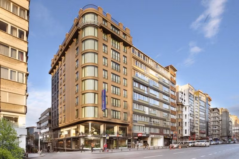 Bentley Hotel Bosphorus - 1