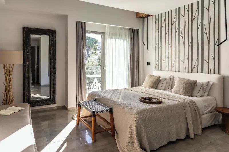 Blue Carpet Luxury Suites - 4