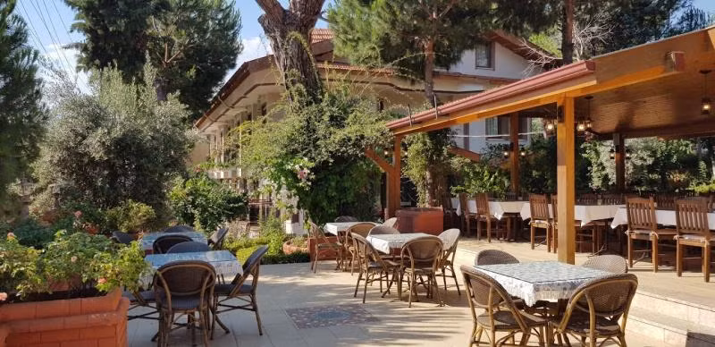 Boncuklu Otel — 8