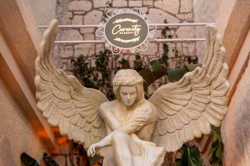 Cerenity Alaçatı +12
