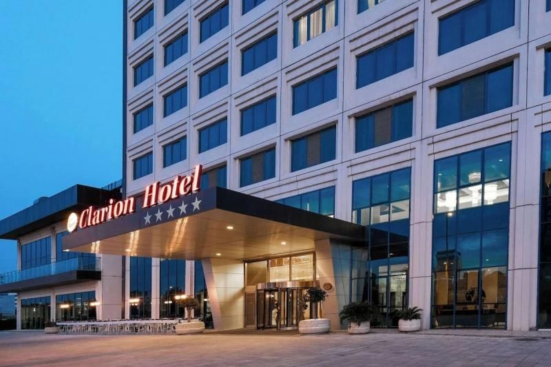 Clarion Hotel İstanbul Mahmutbey - 1