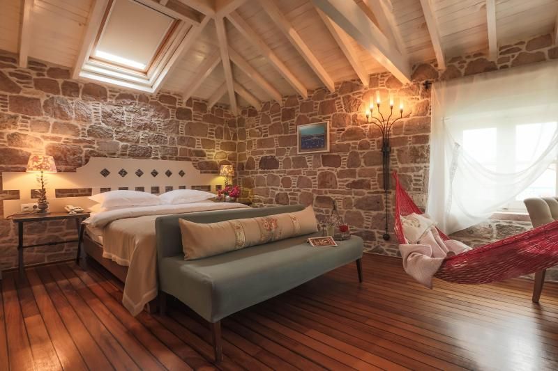 Cunda Lena Otel By Taze (+10 Adult Only)