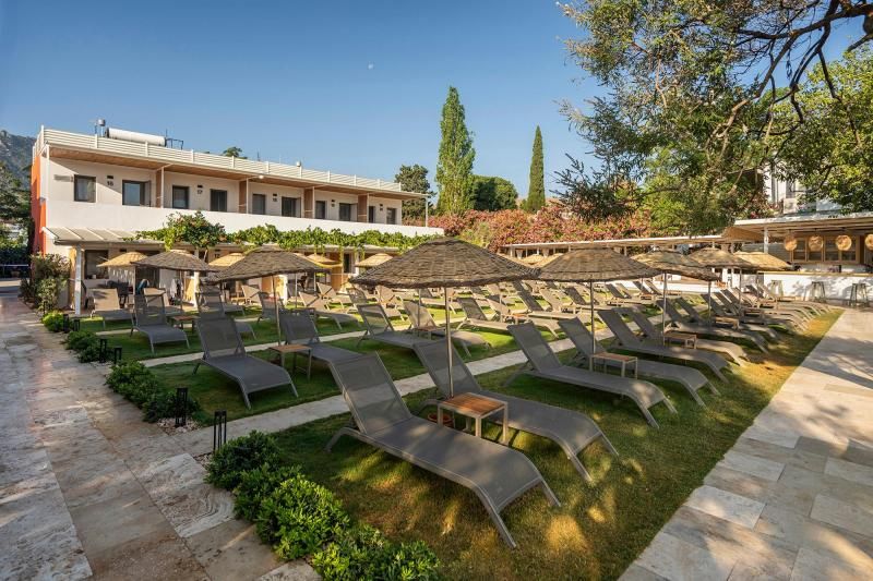 Daphnis Hotel Göltürkbükü - 1