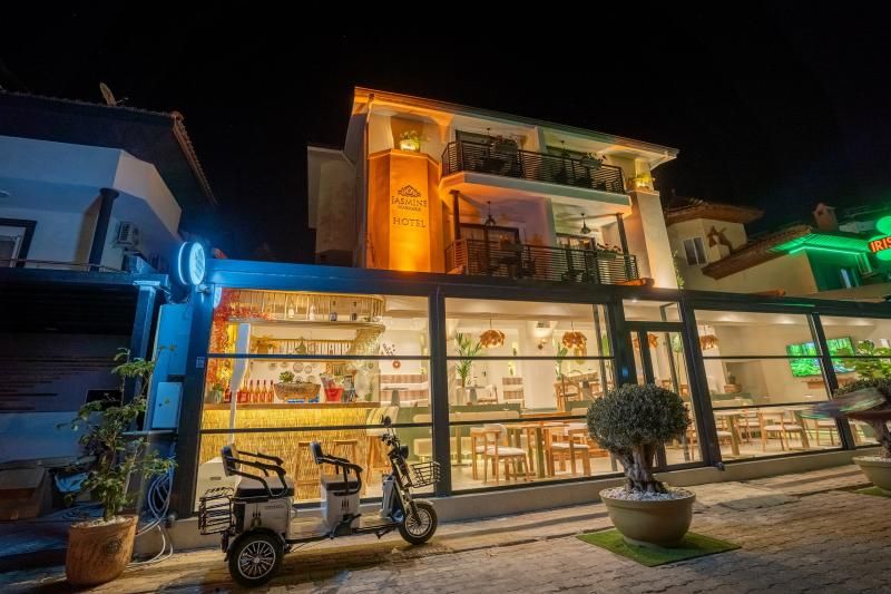 Jasmine Marmaris - 1
