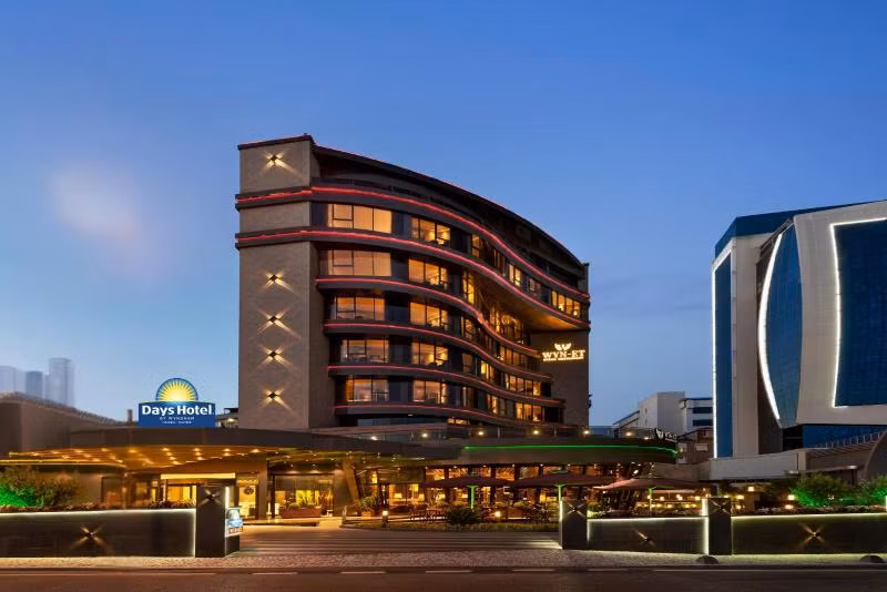 Days Hotel by Wyndham Istanbul Maltepe