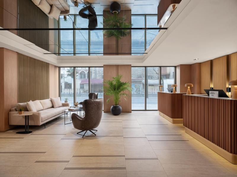 Delta Hotels by Marriott Istanbul Karakoy - 2