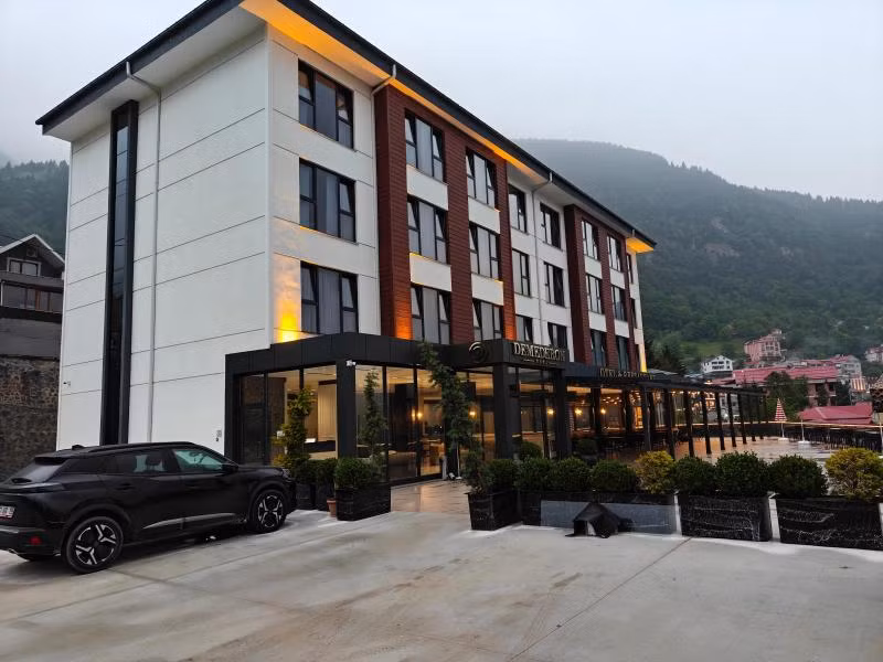 Demederon Otel — 2