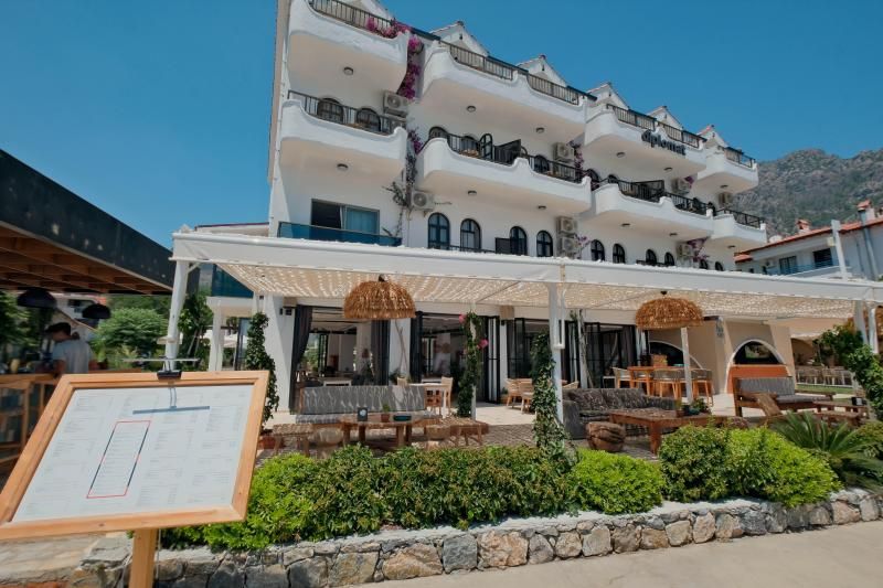Diplomat Hotel - 2