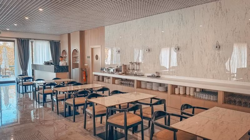 Dorana Toro Hotel — 2