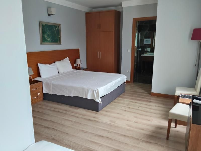Dragos Island Hotel — 6