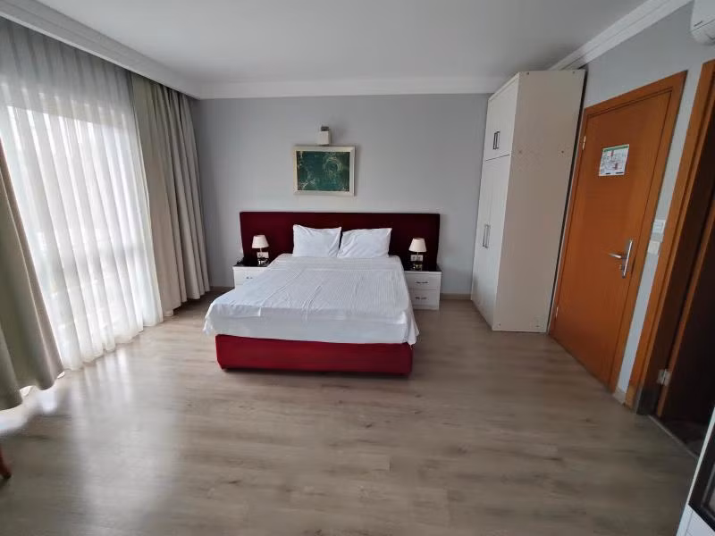 Dragos Island Hotel — 8