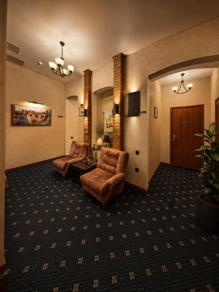 Du Port Hotel