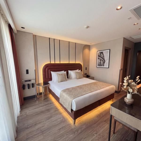 Edition Old City Hotel