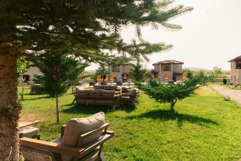 Elevres Stone House Hotel - 2