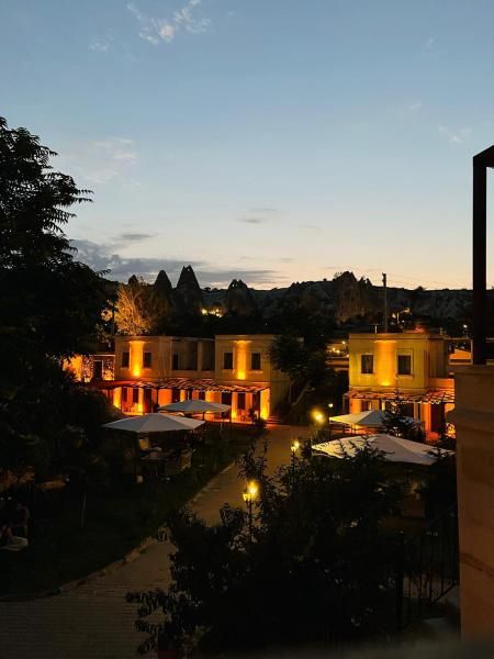Empire Cave Hotel - 2