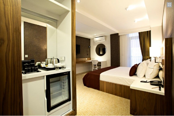 End Glory Hotel — 7