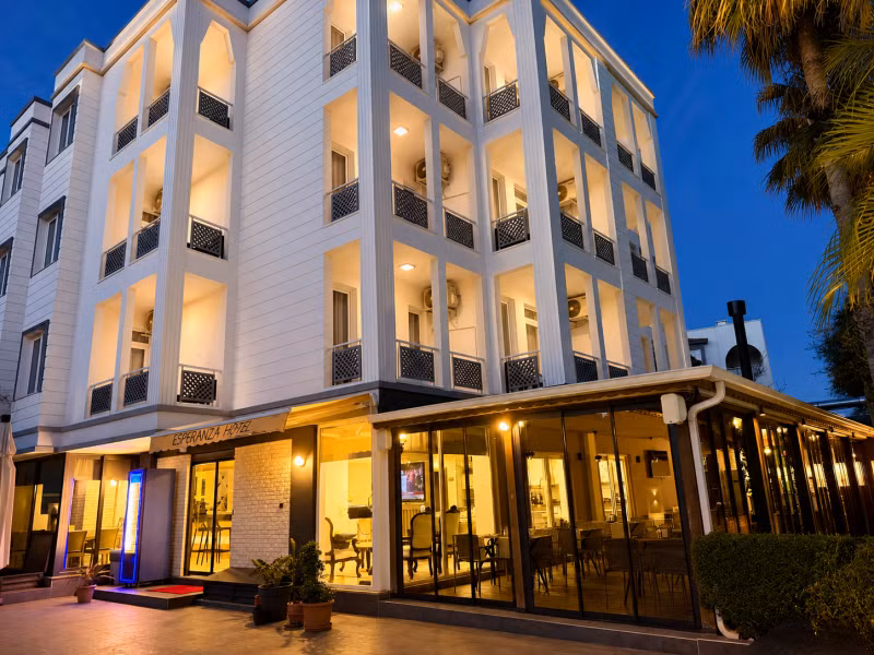 Esperanza Hotel — 2