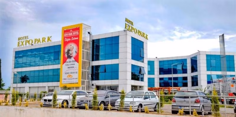 Expo Park Hotel