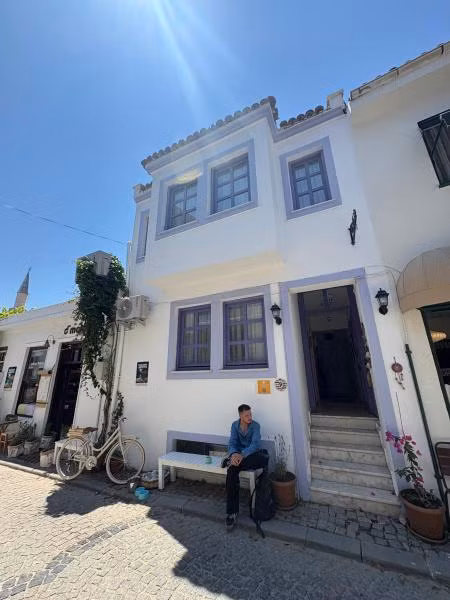 Eylem Dinlenti Evi
