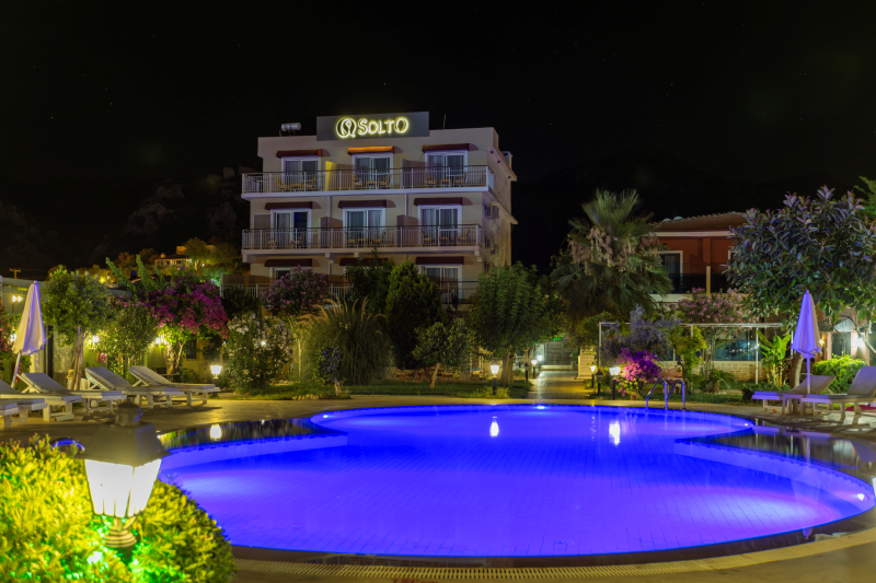 Fi Light Solto Boutique Beach - 3