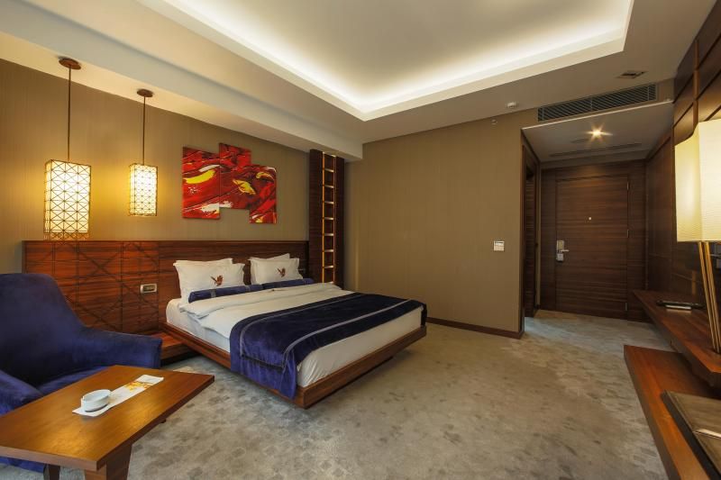 Gold Majesty Hotel - 4
