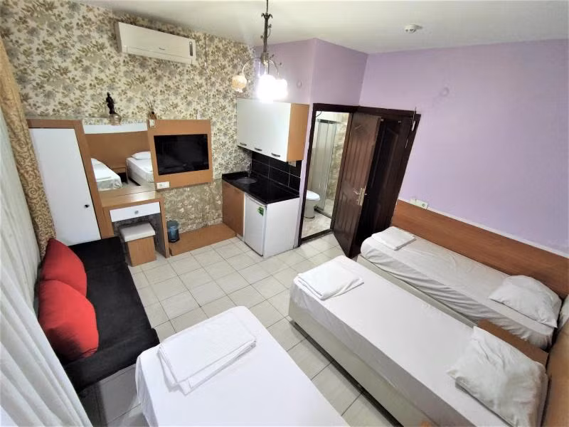 Grafen Hotel - 4