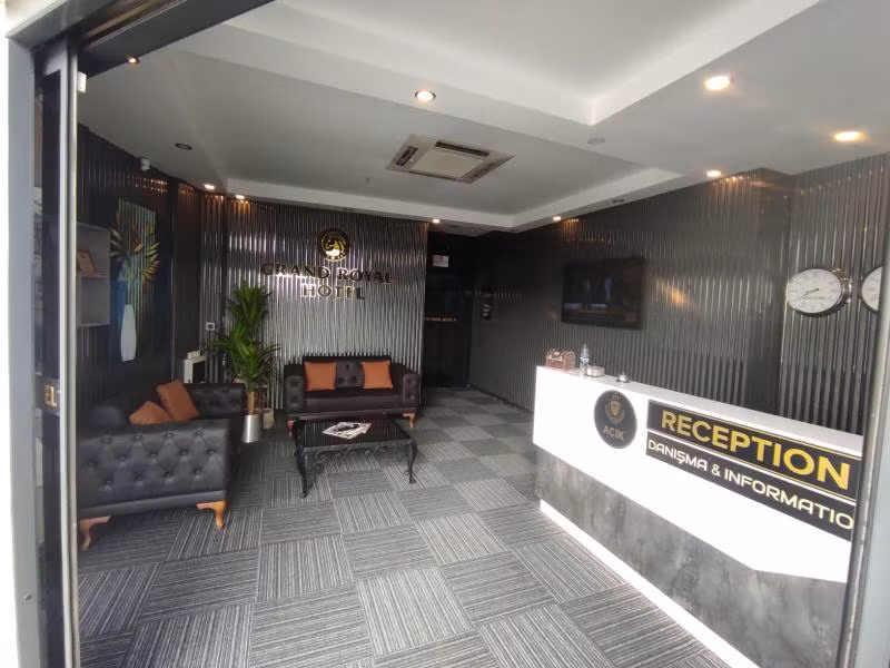 Grand Royal Hotel Silivri - 1
