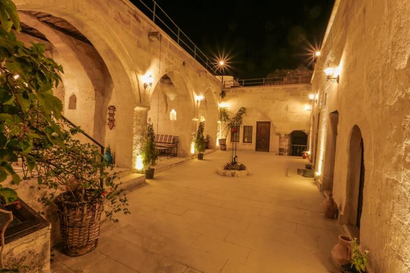 Harkasos Cave Hotel - 2