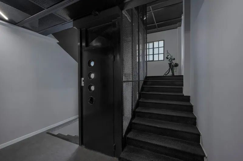 Hebrard Industrial Suites