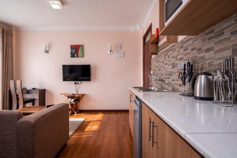 Highlands Suites Hotel Apartments — 3