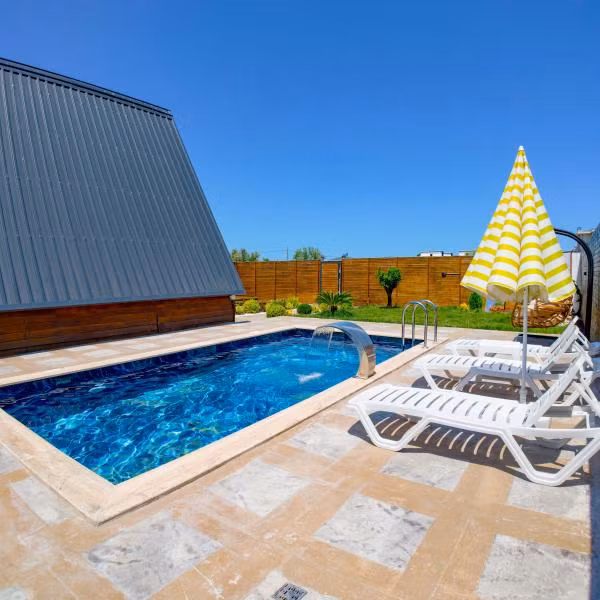 Hira Deluxe Bungalov — 9