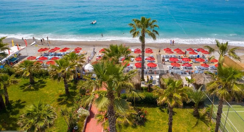 Holiday Garden Resort - 2