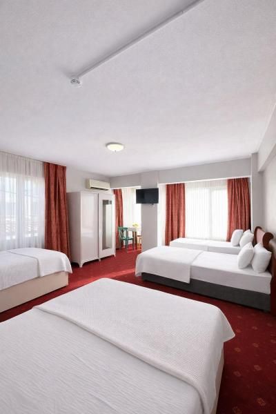 Hotel Sarayevo - 1