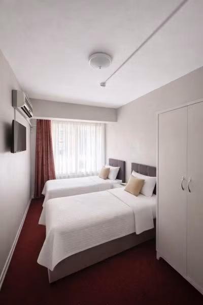 Hotel Sarayevo — 7