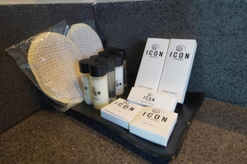 Icon Beach Suites Hotel  — 4
