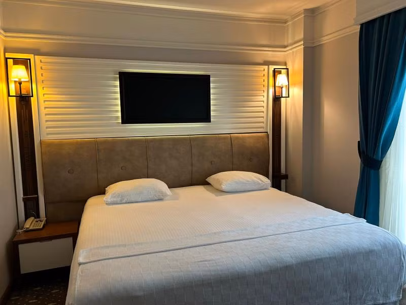 Jolnar Garden Hotel - 4