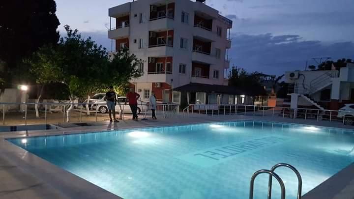 Küçük Aile Pansiyonu — 10