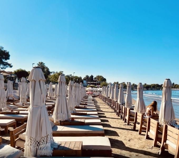 Kalia Beach Hotel - 1