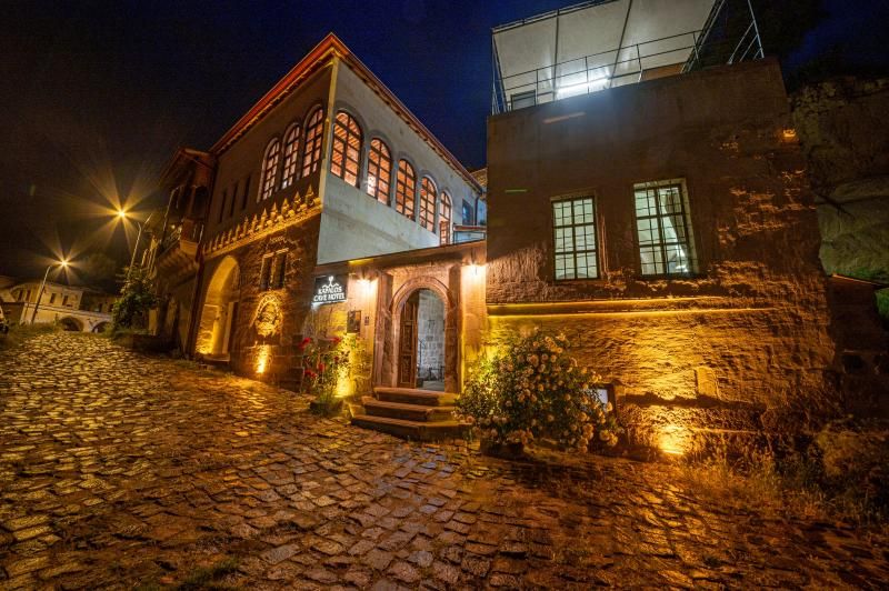 Kapalos Cave Hotel — 7