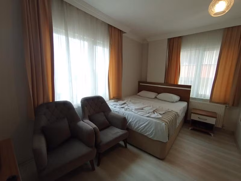 Larok Hotel - 2