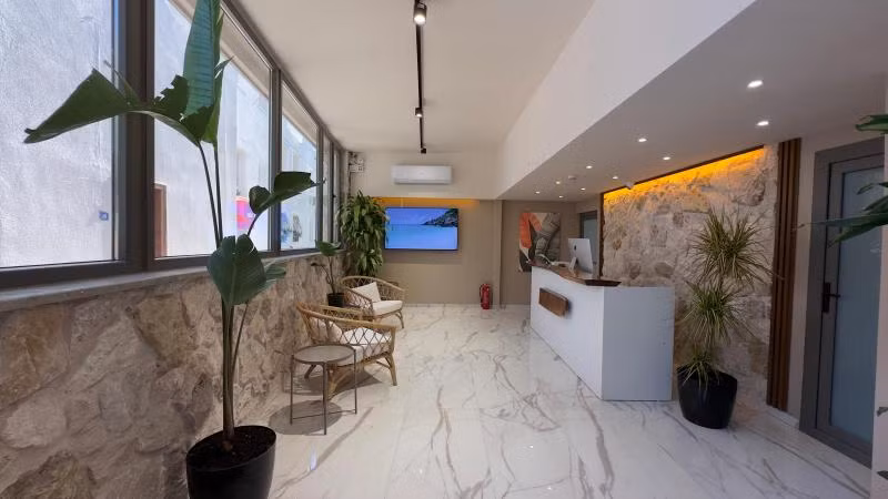 Loca Centre Hotel