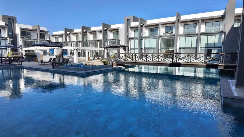 La Joya Residence — 8