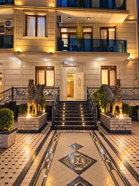 Lamassu Luxury Suites Batumi — 2