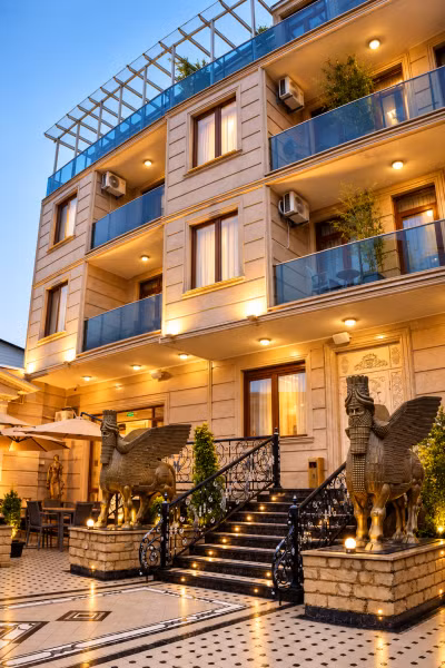 Lamassu Luxury Suites Batumi — 8