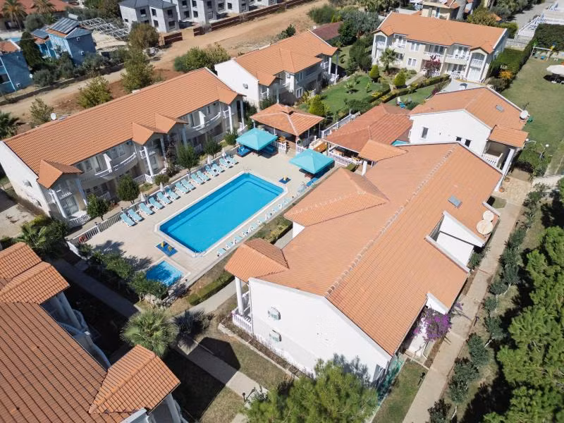 Larimar Suite Hotel - 4