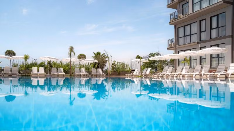 Laristone Suite Spa Hotel - 2