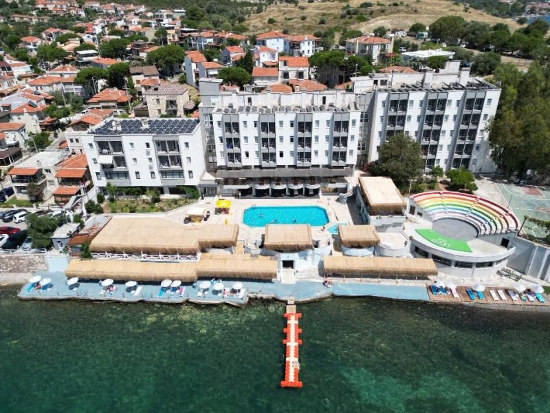 Leon Otel Foça - 1